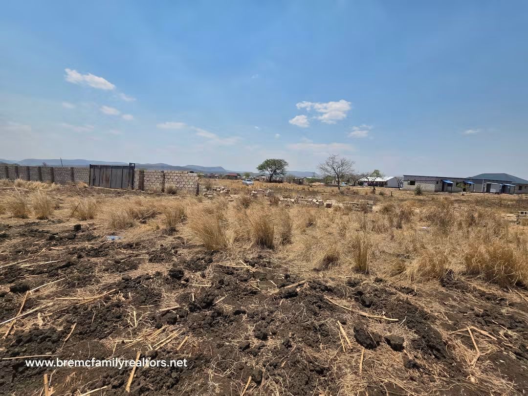 5 acres land for sale in Kafue turnpark area photo 1