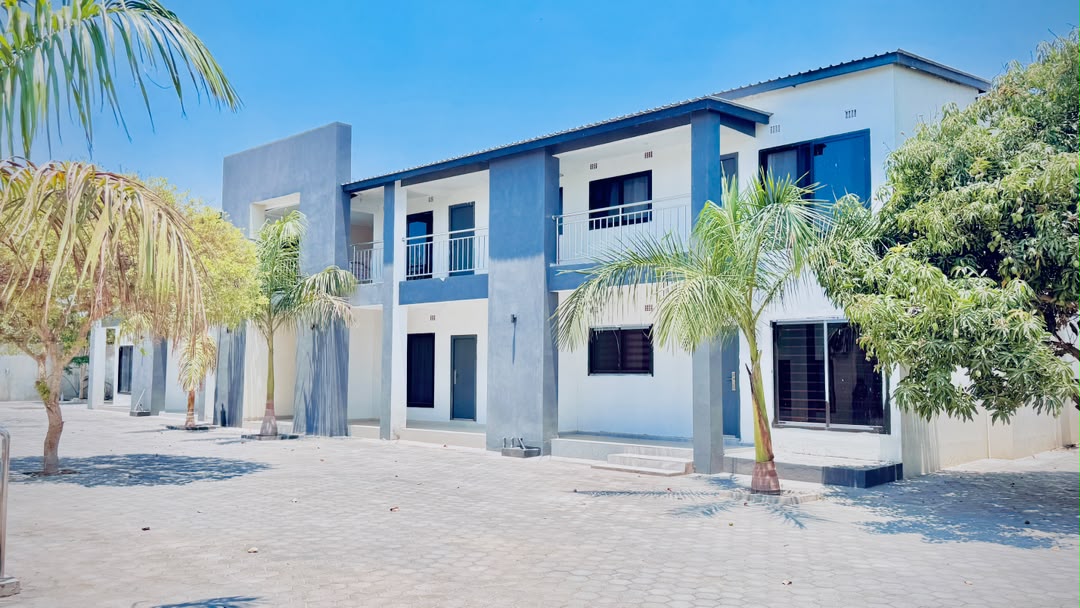 Complex of 12 flats for sale in silverest