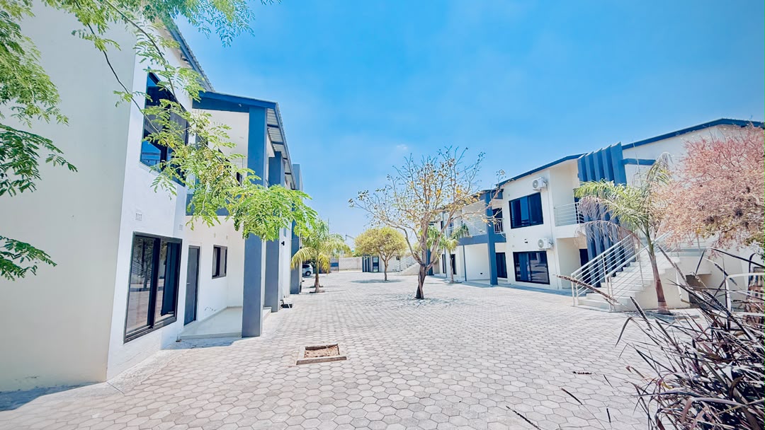 Complex of 12 flats for sale in silverest photo 1